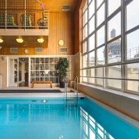/content/images/pages/460/zoomi_angleterre_hotel_pool.jpg