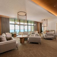 /content/images/pages/492/zoomi_sea_view_lounge__10.jpg